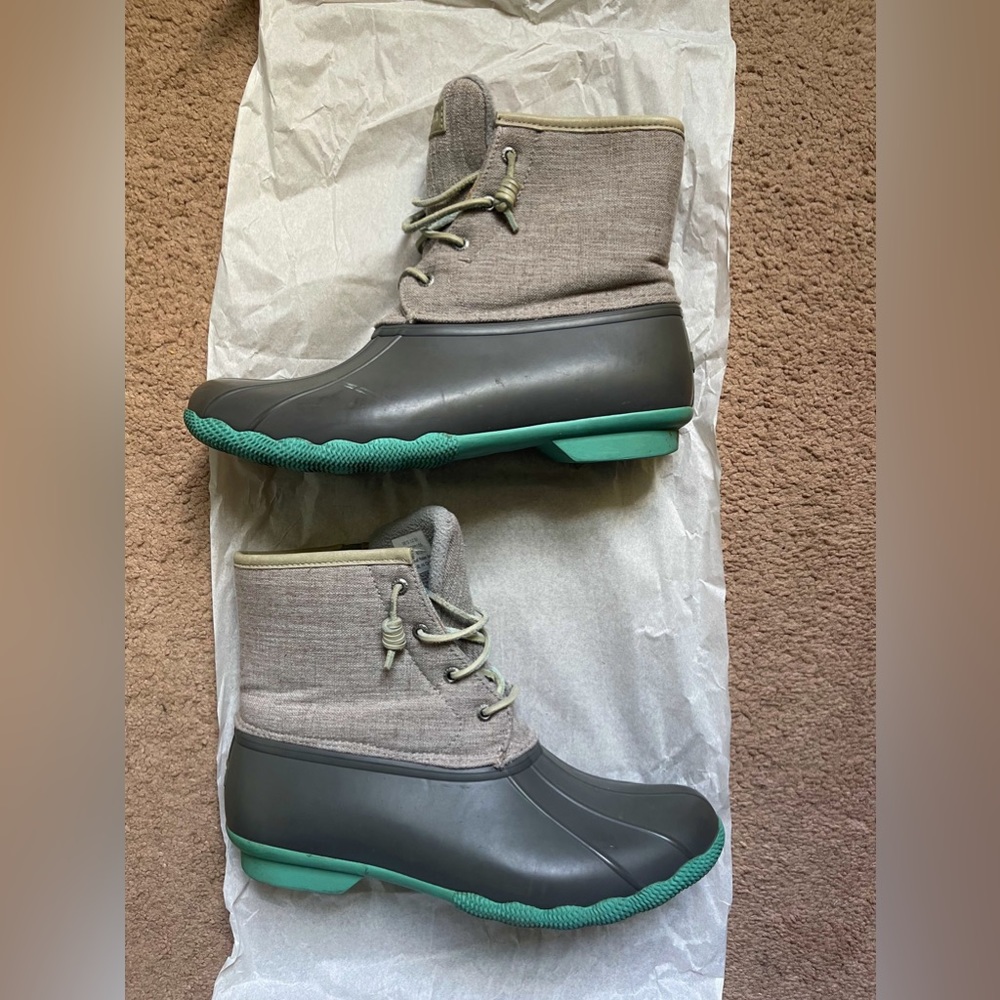 SPERRY | Women’s Saltwater Duck Boots